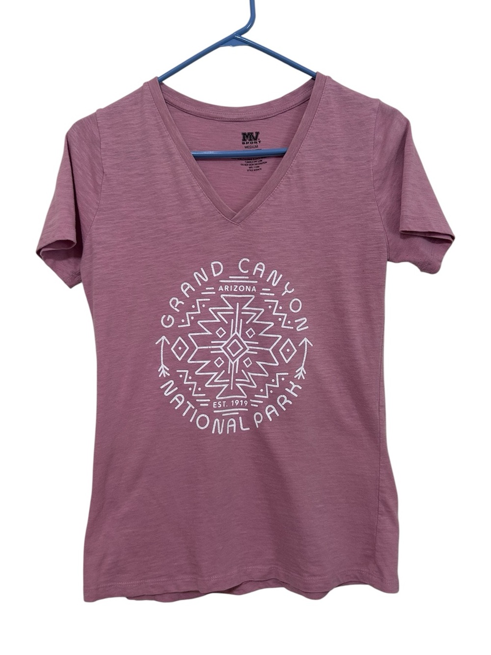 MV SPORT Grand Canyon National Park Graphic V-Neck Tee M